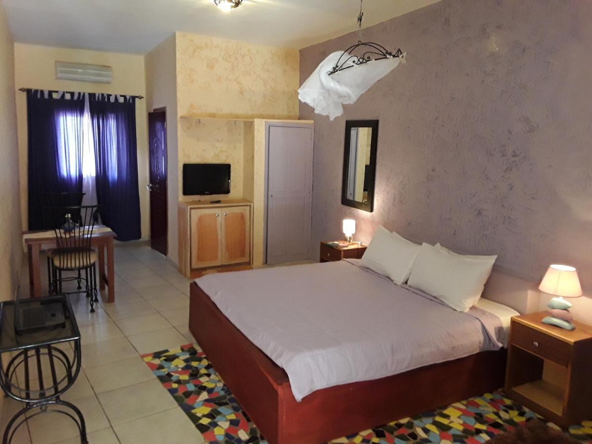 Hotel Grazia Maria M'Bour Exterior foto